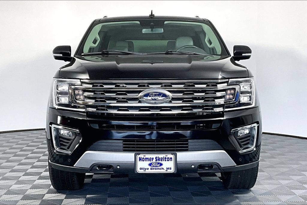Used 2021 Ford Expedition Limited AWD/4WD image 3