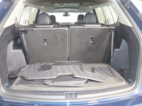 Used 2021 Volkswagen Atlas SEL Premium image 52