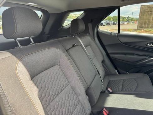 Used 2021 Chevrolet Equinox LT AWD/4WD image 26