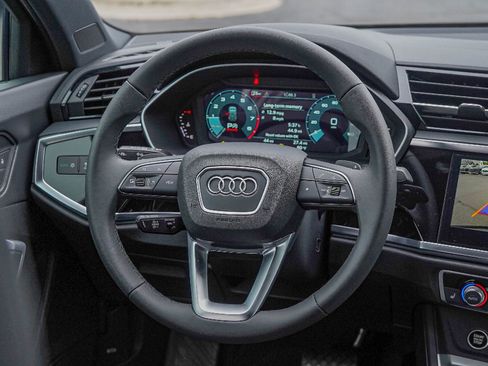 New 2025 Audi Q3 2.0T Premium image 20