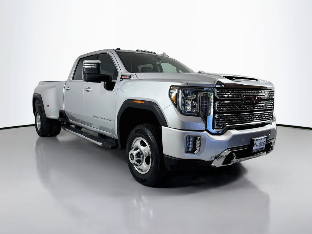 Used 2020 GMC Sierra 3500 Denali w/ Denali Ultimate Package AWD/4WD image 4