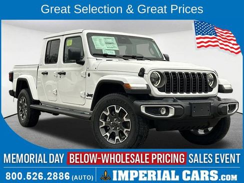 New 2026 Jeep Gladiator Sport AWD/4WD image 1