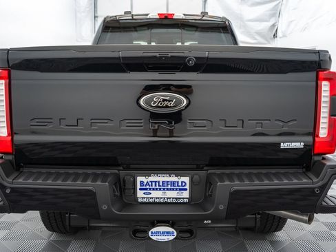 New 2026 Ford F250 Lariat w/ Black Appearance Package AWD/4WD image 6