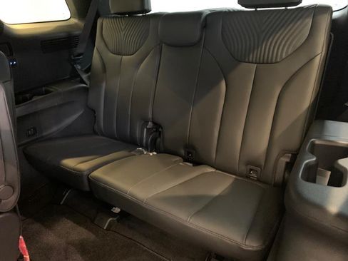 Used 2025 Hyundai Palisade Calligraphy AWD/4WD image 19