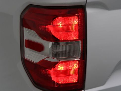 New 2026 Ford Maverick XL image 47