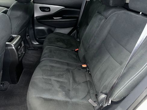 Used 2019 Nissan Murano SV image 15