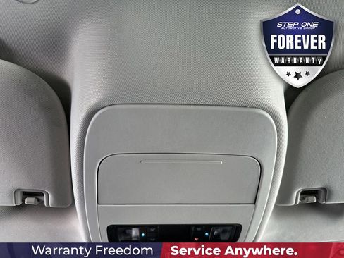 Used 2025 Ford Expedition Active RWD image 25