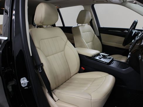 Used 2018 Mercedes-Benz GLS 450 4MATIC image 20