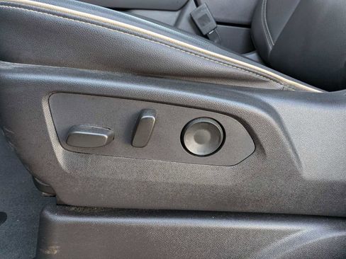 Used 2023 Chevrolet Tahoe Premier w/ Premium Package 2 image 16