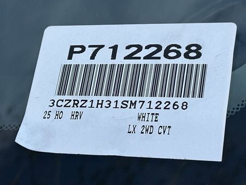 Used 2025 Honda HR-V LX image 32