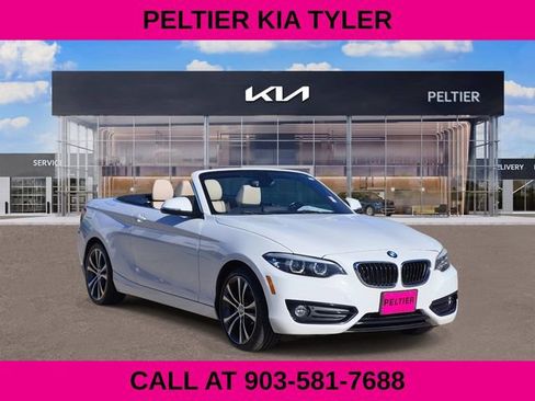 Used 2018 BMW 230i Convertible image 1