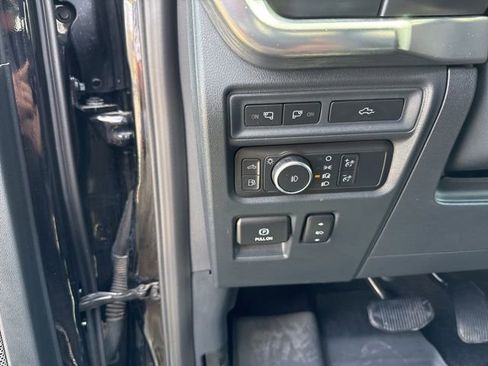 Certified 2022 Ford F150 Lariat w/ Equipment Group 502A High AWD/4WD image 12