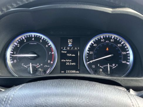 Used 2016 Toyota Highlander XLE FWD image 27