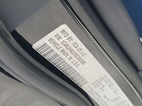 New 2025 Jeep Grand Cherokee Laredo X image 49