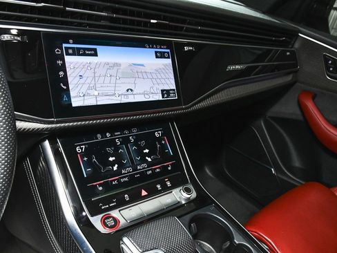 Used 2024 Audi SQ8 Premium Plus w/ Black Optic Package image 44