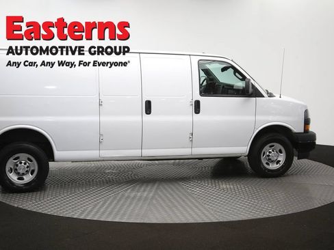 Used 2019 Chevrolet Express 2500 Extended RWD image 41