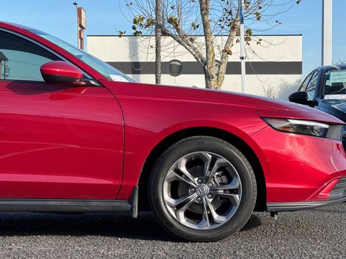 Used 2023 Honda Accord EX image 34