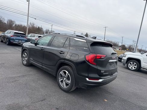 Used 2021 GMC Terrain SLT image 5