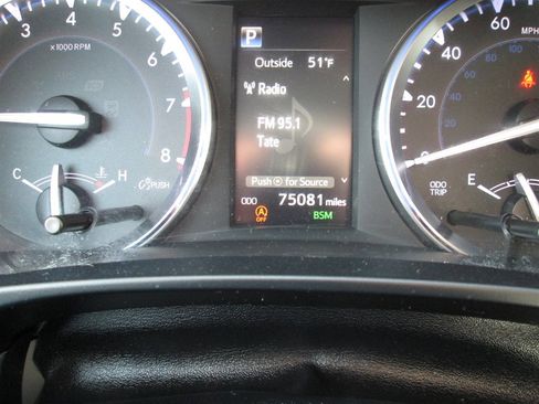 Used 2018 Toyota Highlander Limited Platinum image 9