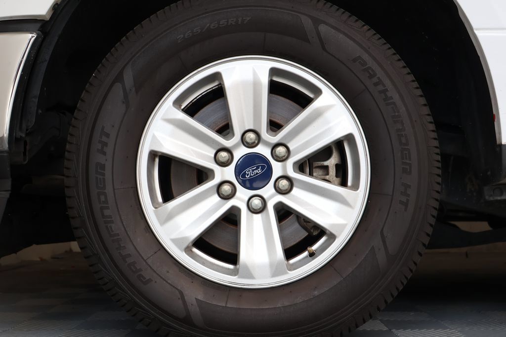 Used 2019 Ford F150 XL w/ Equipment Group 101A Mid RWD image 10