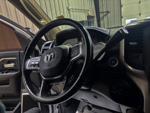 Used 2022 RAM 2500 Laramie image 18