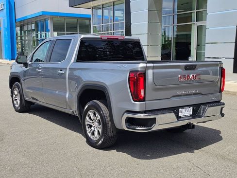 Used 2025 GMC Sierra 1500 SLT AWD/4WD image 3