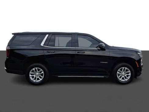 Used 2025 Chevrolet Tahoe LS AWD/4WD image 7