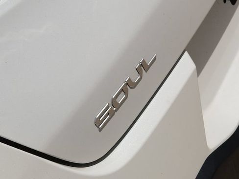 Used 2024 Kia Soul LX w/ Option Group 015 FWD image 10