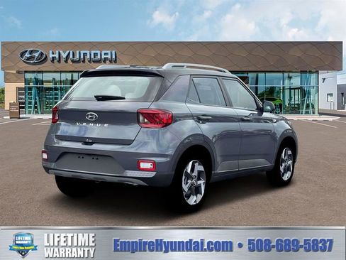 New 2026 Hyundai Venue SEL image 7