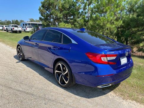 Used 2018 Honda Accord Sport image 5