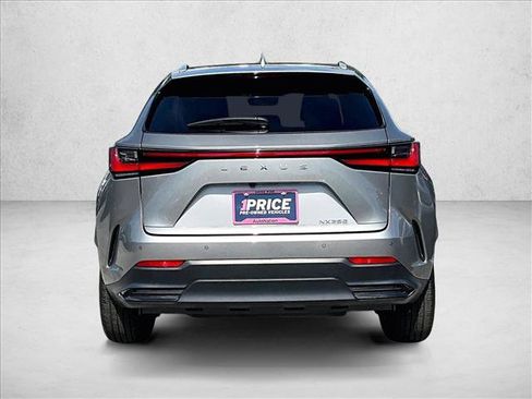 Used 2024 Lexus NX 250 FWD w/ Cold Area Package image 4