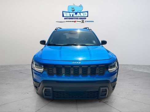 Used 2026 Jeep Cherokee Laredo AWD/4WD image 21