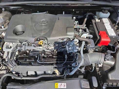Used 2024 Toyota Camry SE FWD image 21