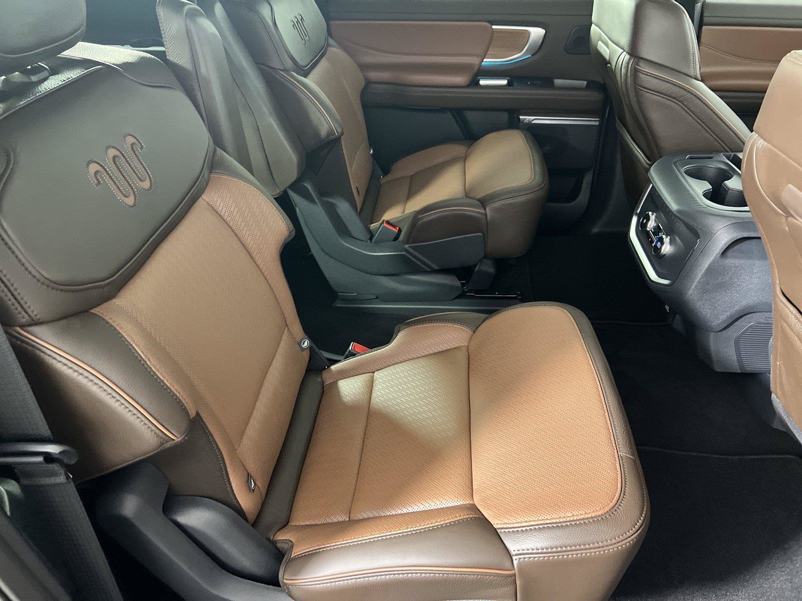 New 2027 Ford Expedition Max King Ranch AWD/4WD image 16