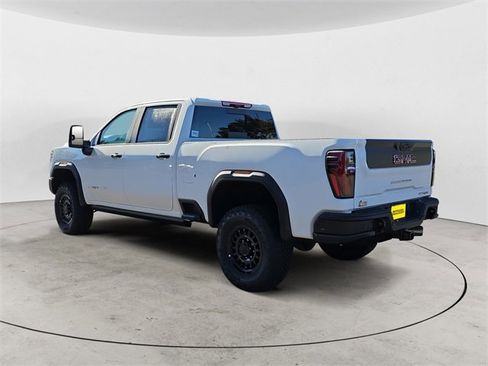 New 2026 GMC Sierra 2500 AT4X w/ AT4X AEV Edition image 3