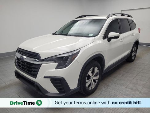 Used 2023 Subaru Ascent Premium image 1