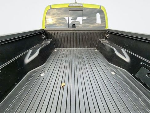 Used 2023 Toyota Tacoma TRD Off-Road image 13