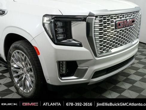 Certified 2023 GMC Yukon Denali w/ Denali Reserve Package image 42