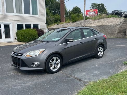 Used 2012 Ford Focus SEL FWD image 1