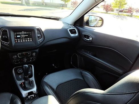 Used 2019 Jeep Compass Latitude AWD/4WD image 20