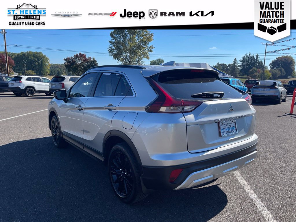 Used 2024 Mitsubishi Eclipse Cross SE AWD/4WD image 9