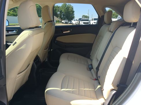 Certified 2024 Ford Edge SE AWD/4WD image 12