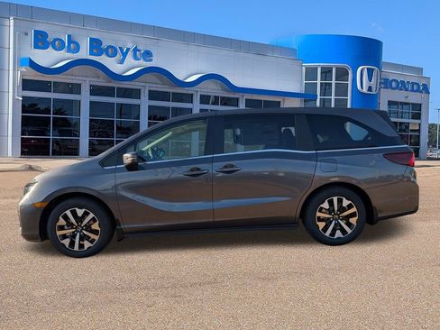 New 2026 Honda Odyssey EX-L image 2