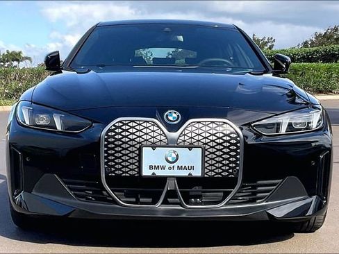 Used 2025 BMW i4 eDrive40 image 3