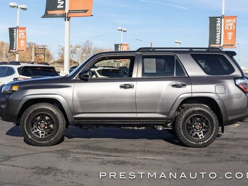 Used 2021 Toyota 4Runner Venture image 13