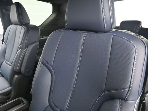 New 2026 INFINITI QX80 4WD image 26