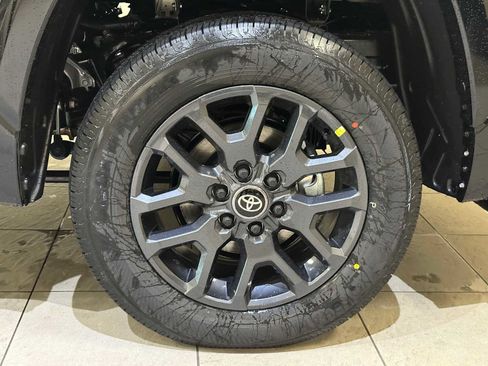 New 2026 Toyota Tundra Platinum AWD/4WD image 8
