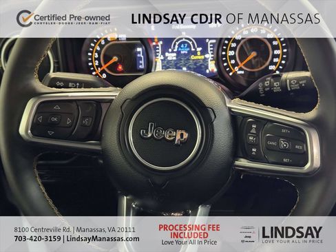 Used 2024 Jeep Wrangler Unlimited Sahara w/ Technology Group AWD/4WD image 24