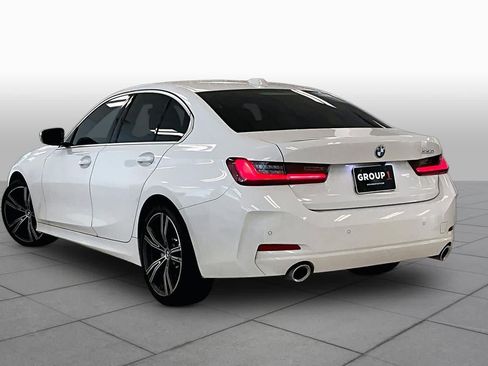 Used 2024 BMW 330i Sedan w/ Premium Package RWD image 10