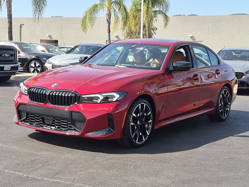 Used 2026 BMW 330i Sedan w/ M Sport Package RWD image 5